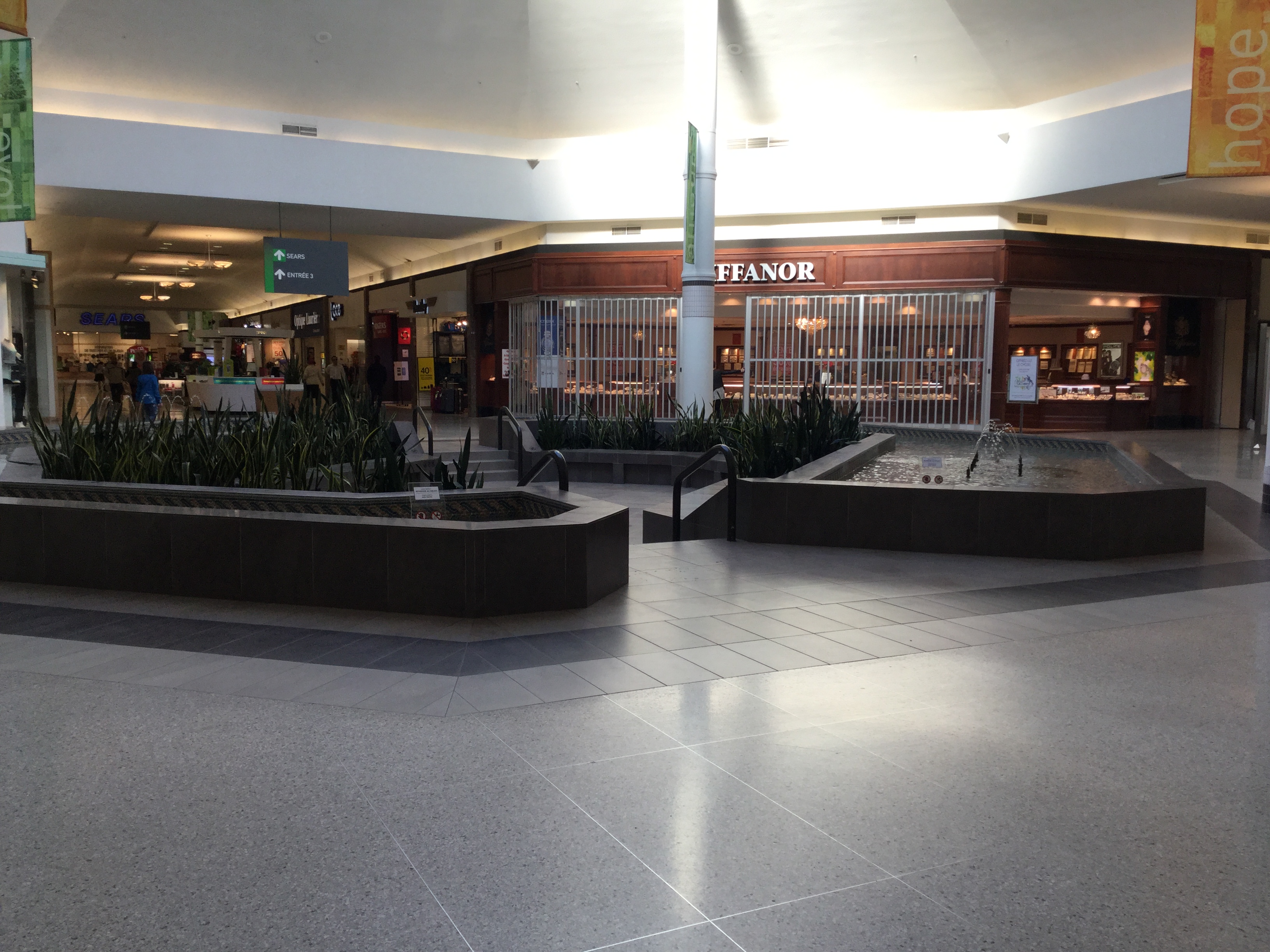 Le centre d’achats du mois Place Vertu URBANIA