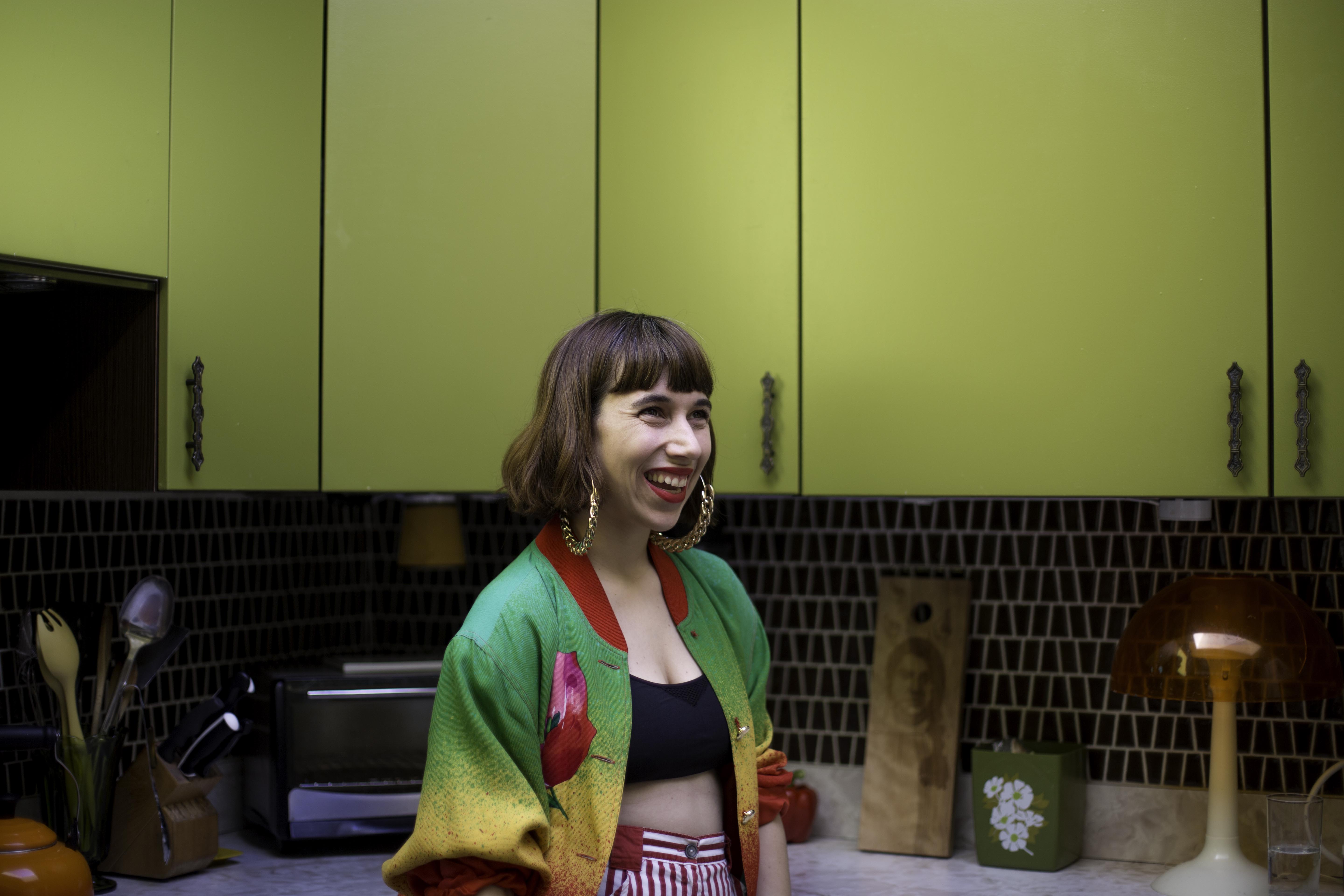 Donzelle est de retour (et elle est encore en criss) URBANIA